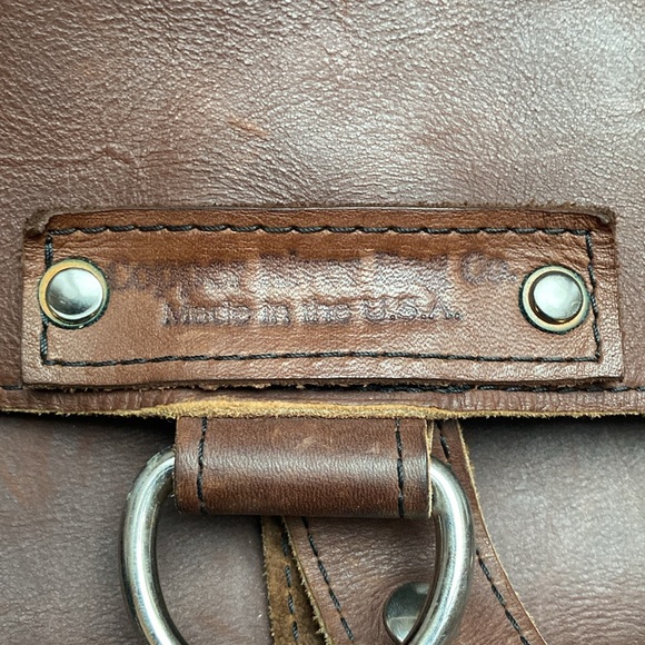 Copper River Bag Co Large Cowhide Duffle Brief - Picture 2 of 11